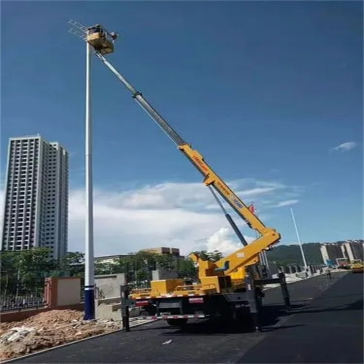 北川维修路灯的曲臂升降车出租